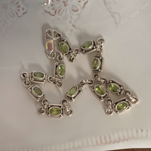 Peridot Links Bracelet 925SS - Picture 11 of 12